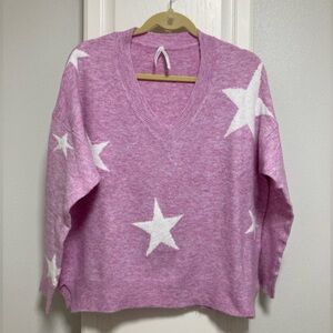 Dreamers by Debut Pink V-Neck Sweater with White Stars. Women’s Small.